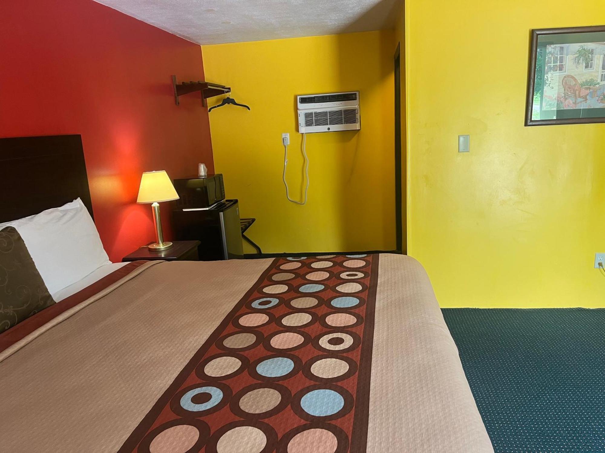 Holly Motel Southampton Exterior photo